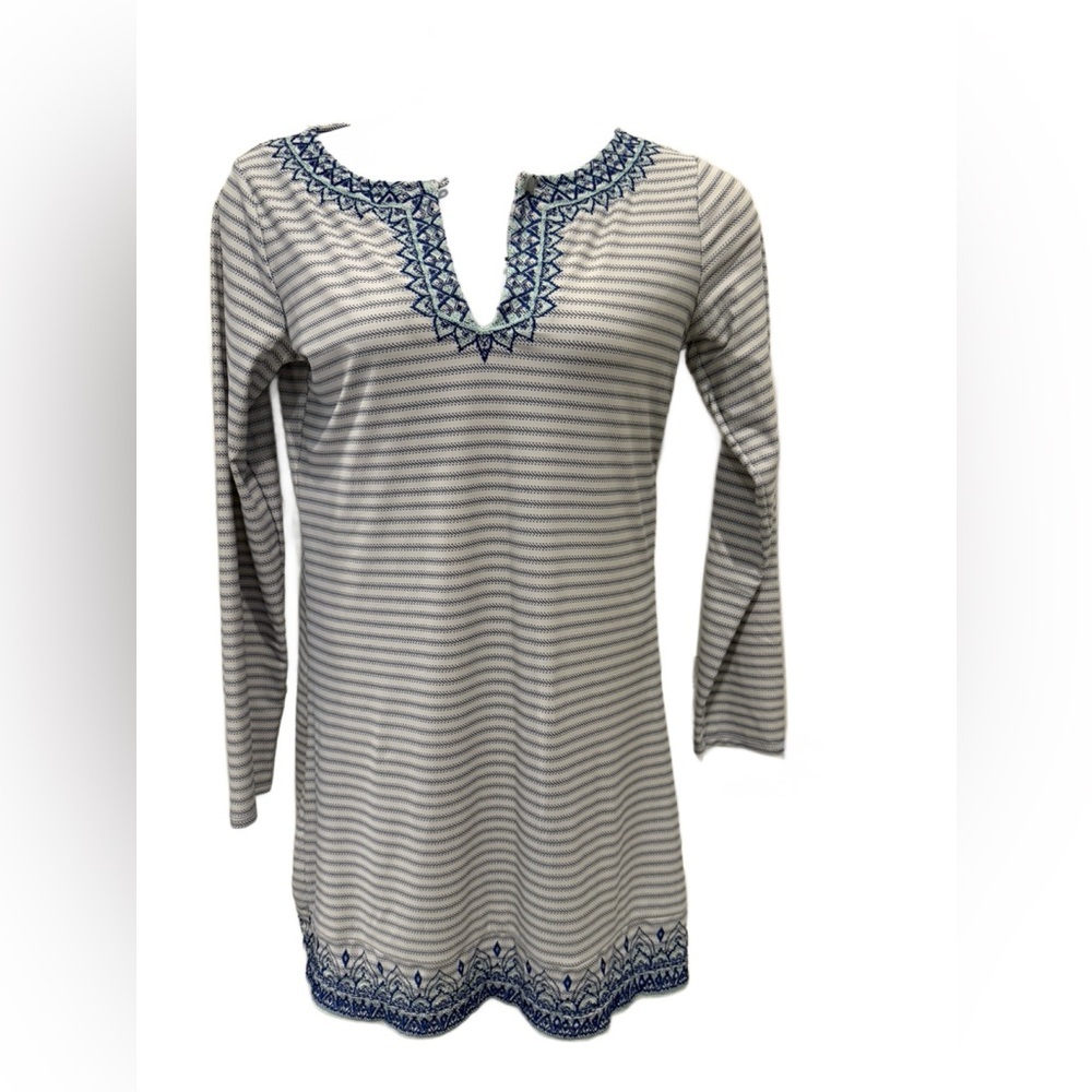 Cabana Life Navy and White Striped Embroidered Shift Dress. Size medium.